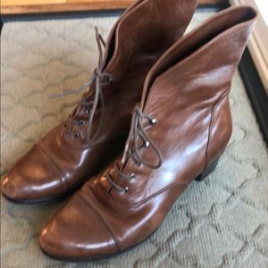 Brown ankle boot